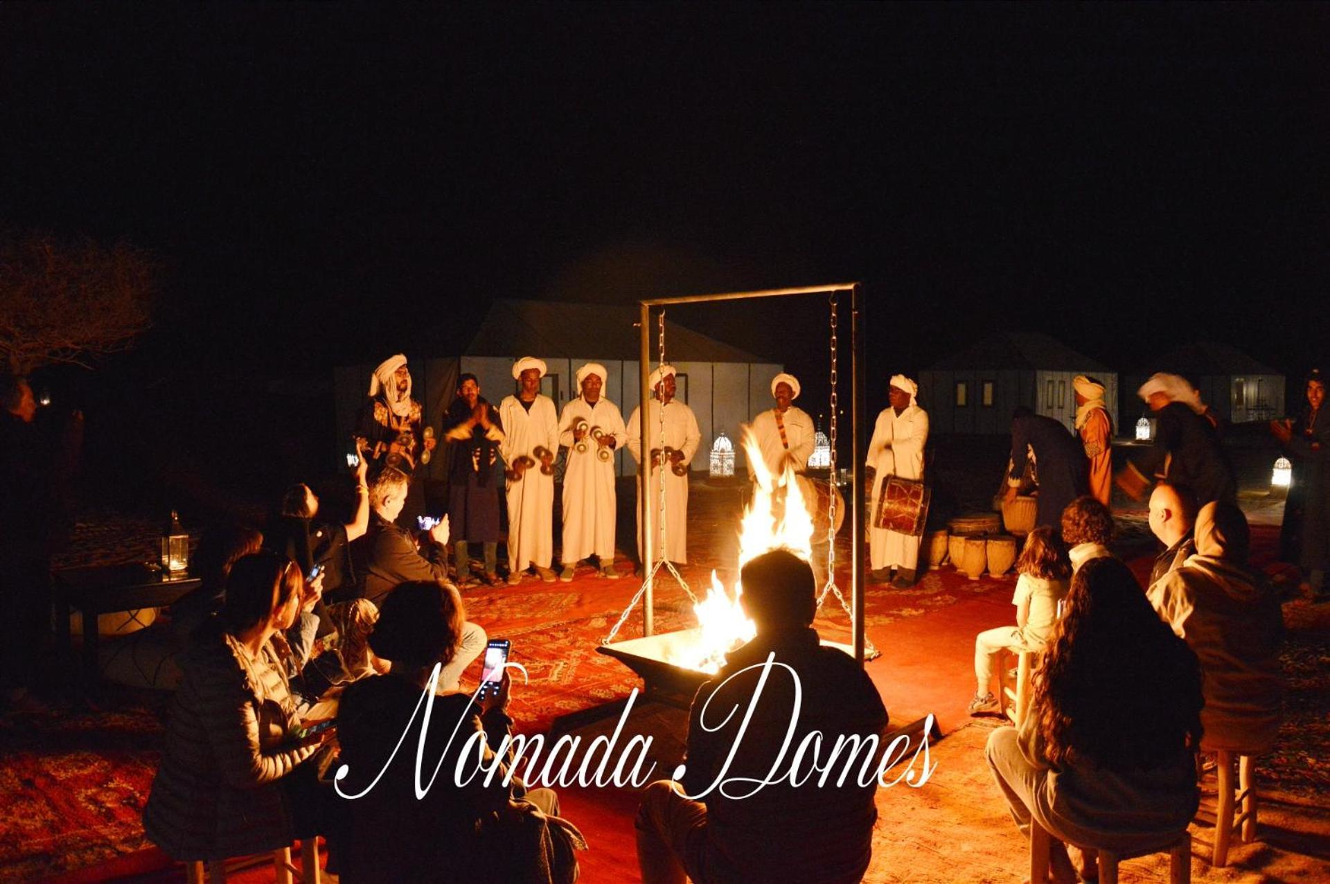 Nomada Domes Camp With Airco Hotell Merzouga Eksteriør bilde